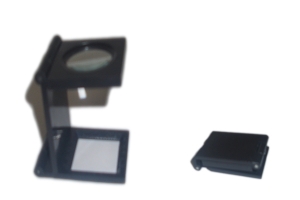 Folding Linen Tester Magnifier
